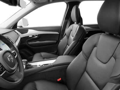 2017 Volvo XC90 T5 Momentum