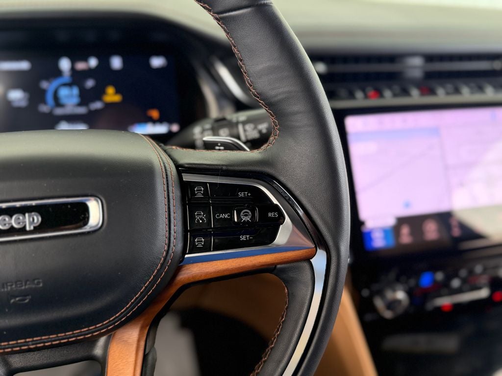 2025 Jeep Grand Cherokee Summit Reserve
