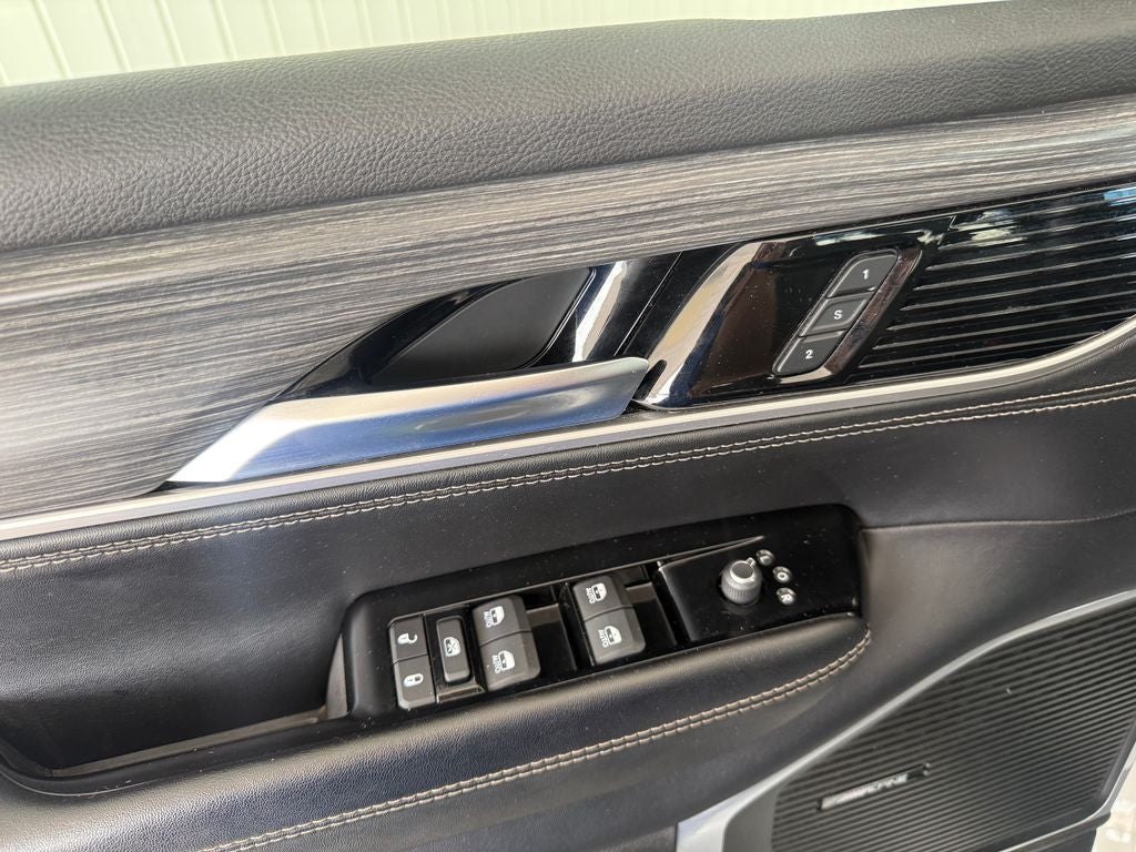 2024 Jeep Wagoneer L Series II