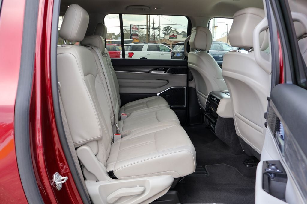 2024 Jeep Wagoneer L Series II