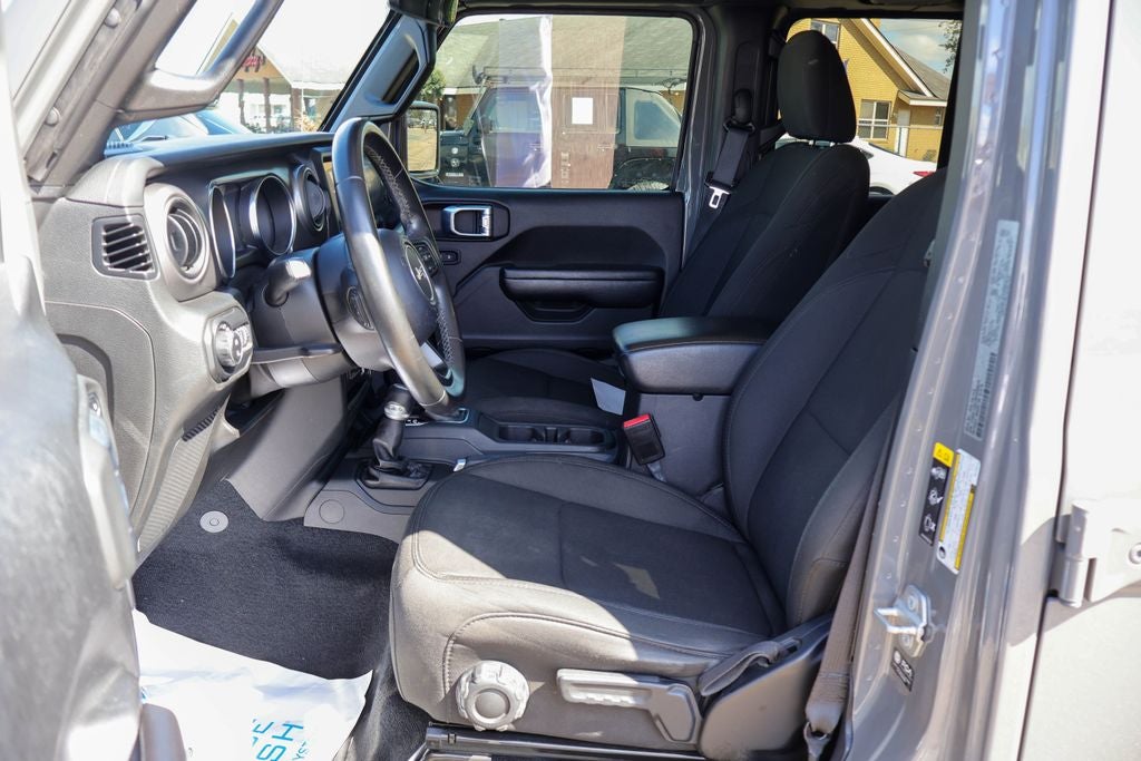 2021 Jeep Gladiator Willys