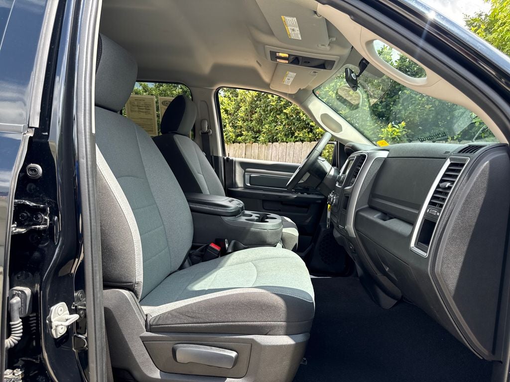 2024 RAM 1500 Classic SLT