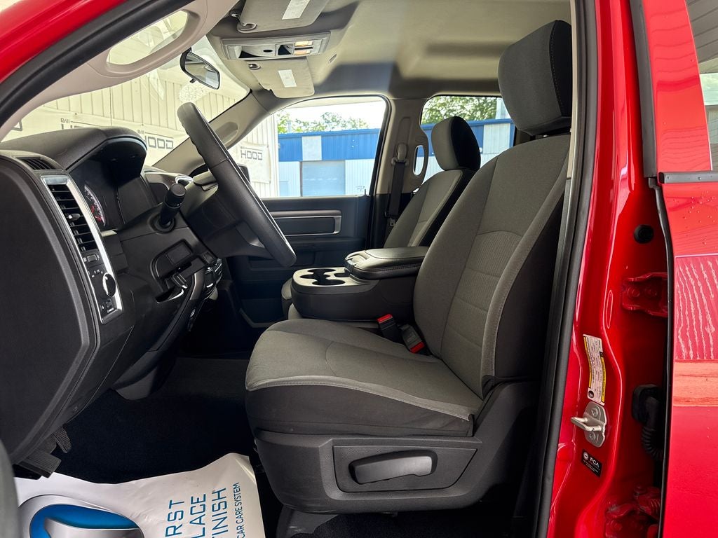 2024 RAM 1500 Classic SLT