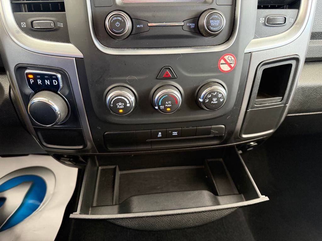 2024 RAM 1500 Classic SLT
