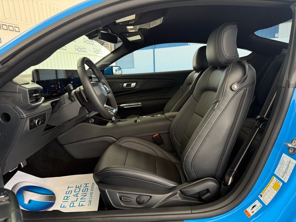 2025 Ford Mustang GT Premium