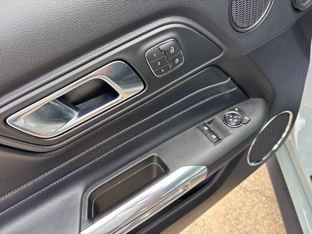 2021 Ford Mustang Mach 1