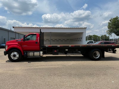 2017 Ford F-650SD Base