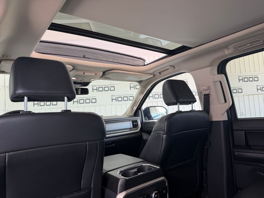 2022 Ford Expedition Max XLT