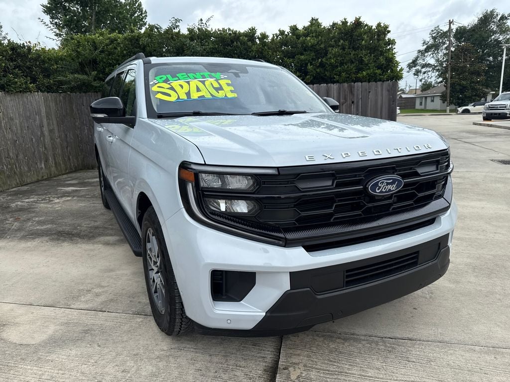 2025 Ford Expedition Active MAX 4x4's photo