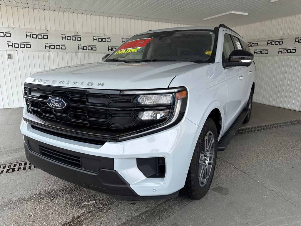 2025 Ford Expedition Max Active