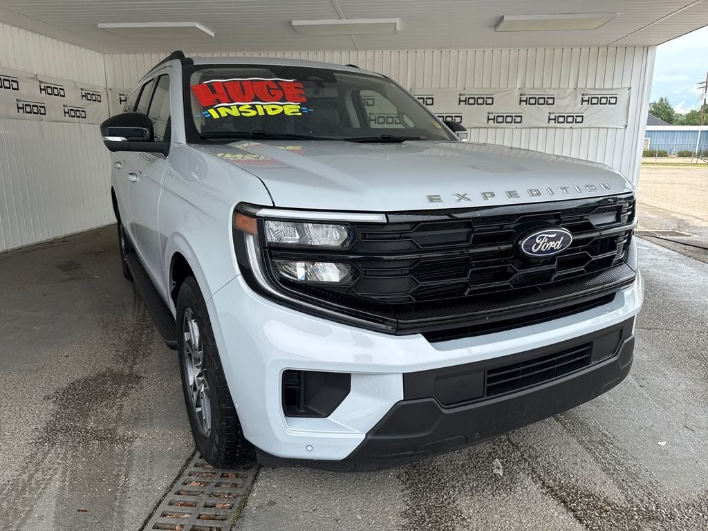 2025 Ford Expedition Max Active