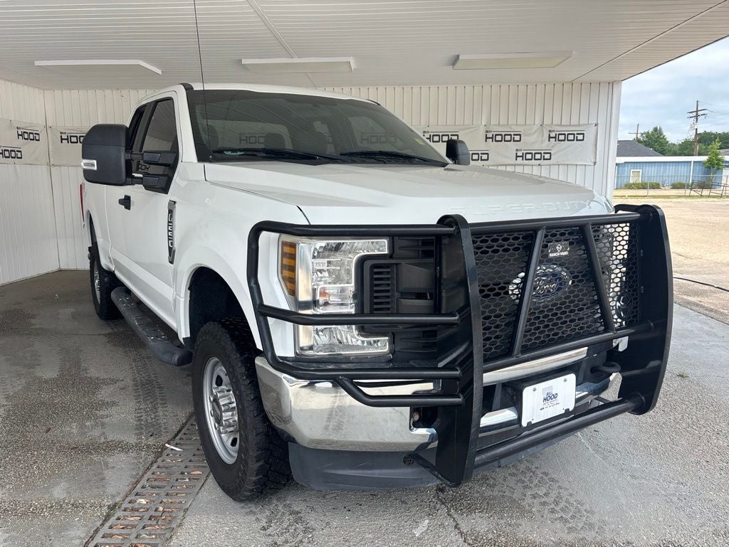 2019 Ford F-250 XL 4x4 SuperCab 8' Box's photo