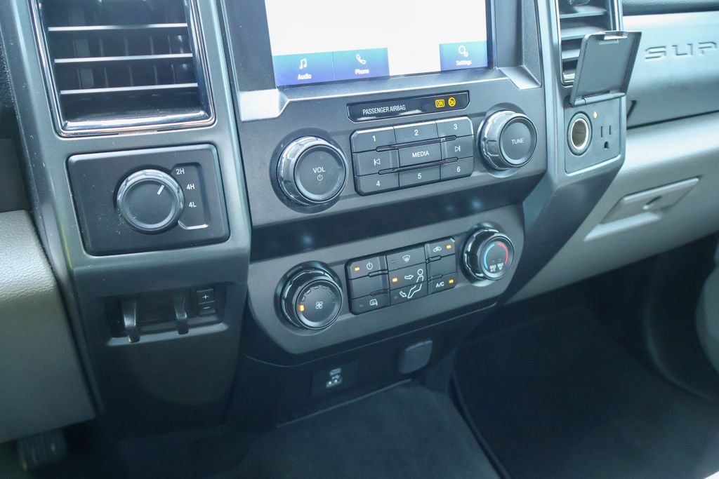 2021 Ford F-350SD XLT