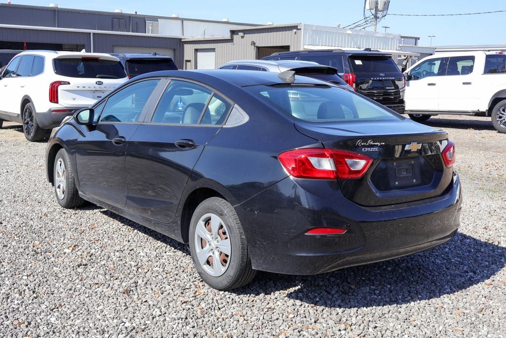 2018 Chevrolet Cruze LS