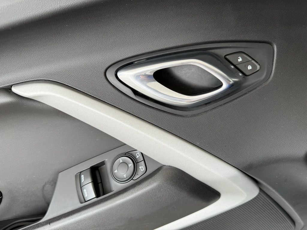 2020 Chevrolet Camaro 2LT 2LT