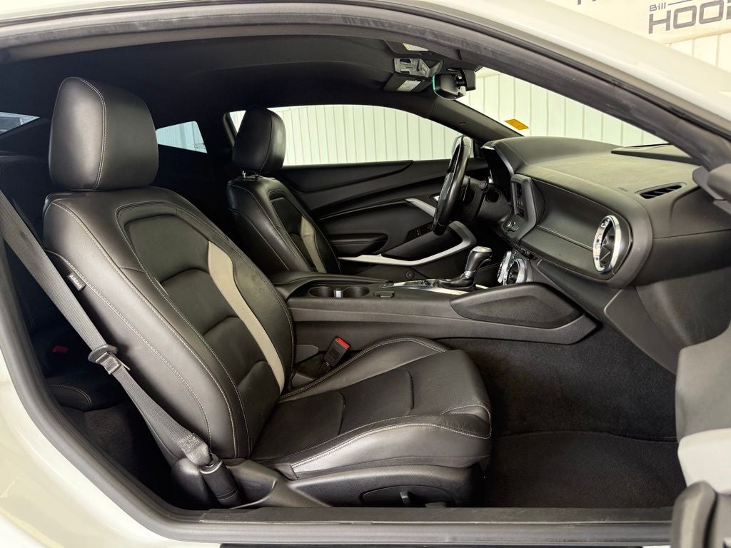 2020 Chevrolet Camaro 2LT 2LT