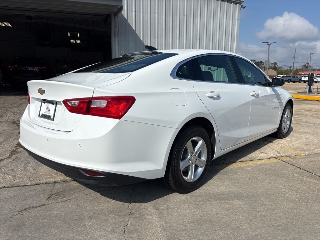 2024 Chevrolet Malibu LS 1FL
