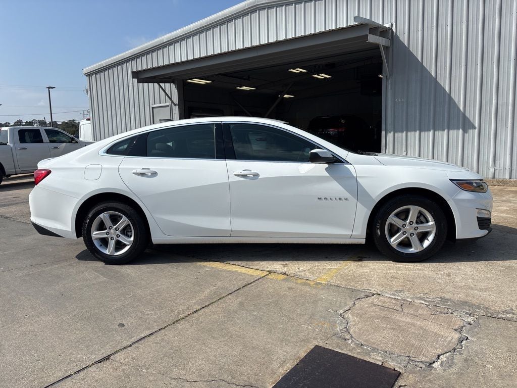 2024 Chevrolet Malibu LS 1FL