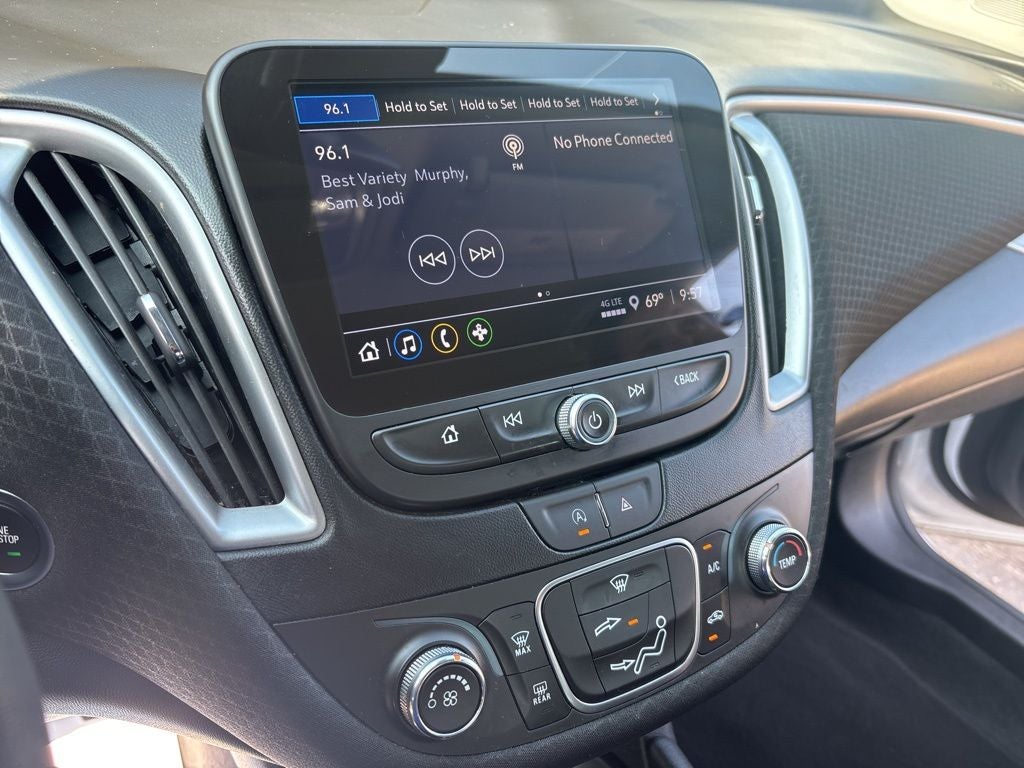 2024 Chevrolet Malibu LS 1FL