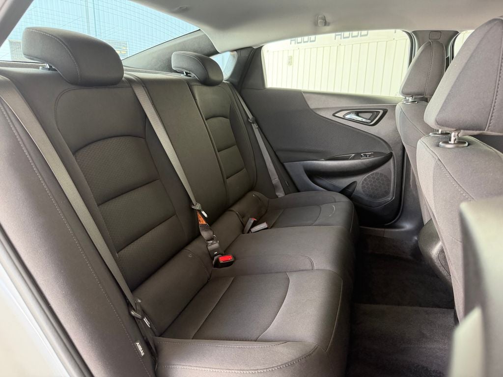 2022 Chevrolet Malibu LS 1FL