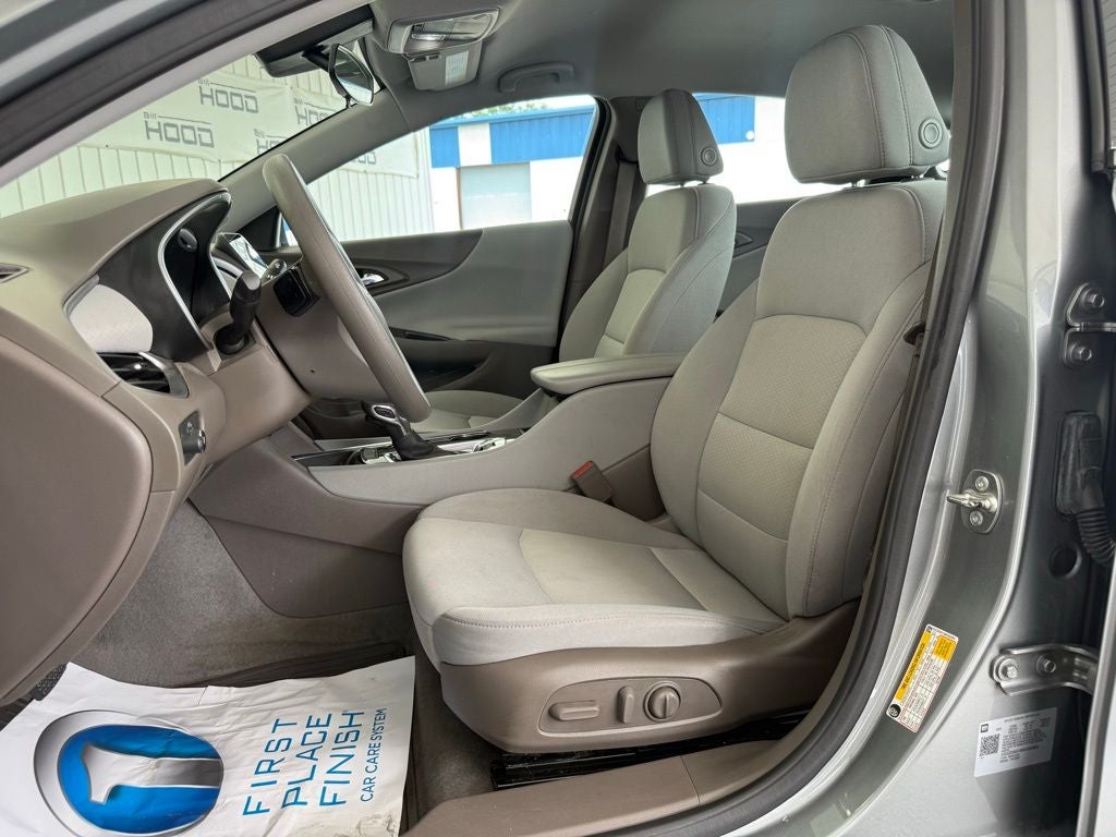 2024 Chevrolet Malibu LT 1LT