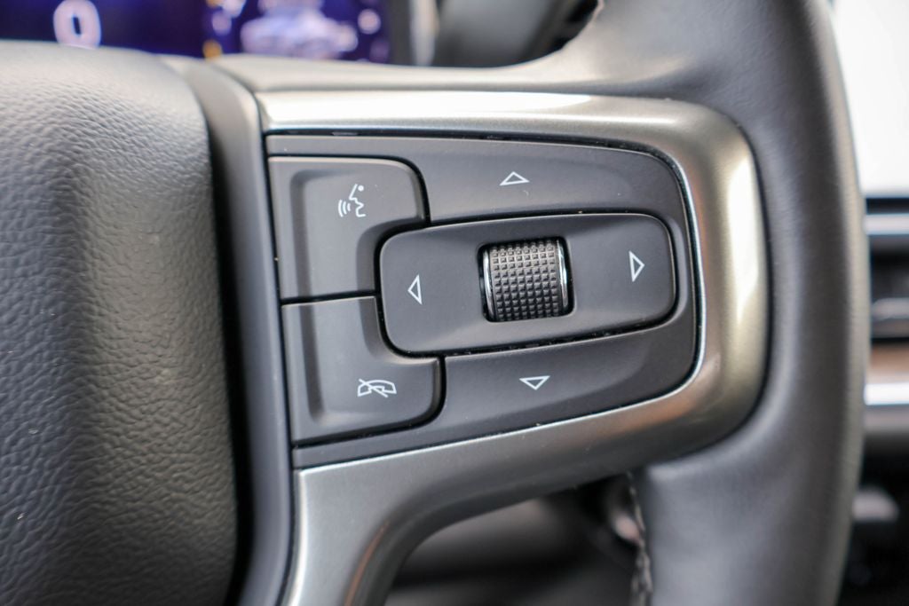 2025 Chevrolet Silverado 1500 LT LT1