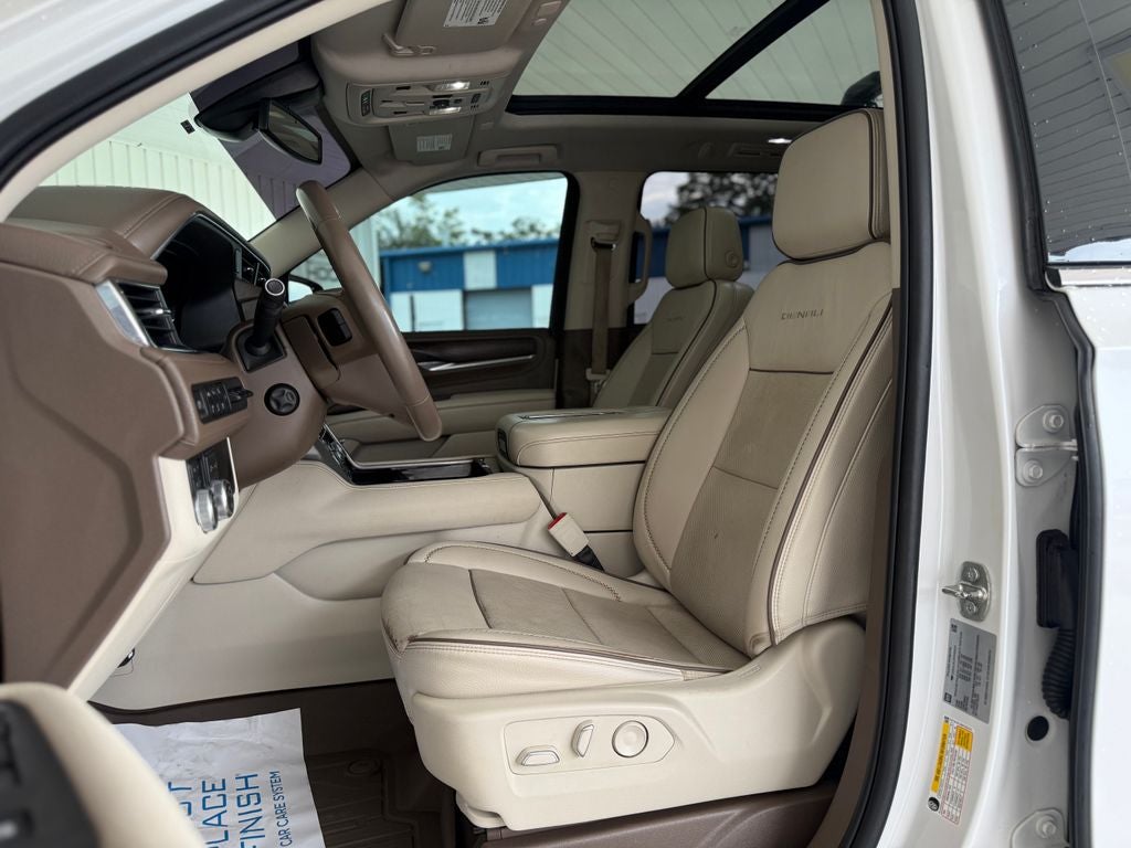2022 GMC Yukon XL Denali