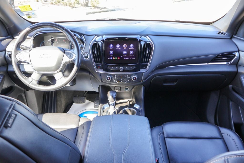 2022 Chevrolet Traverse LT Leather