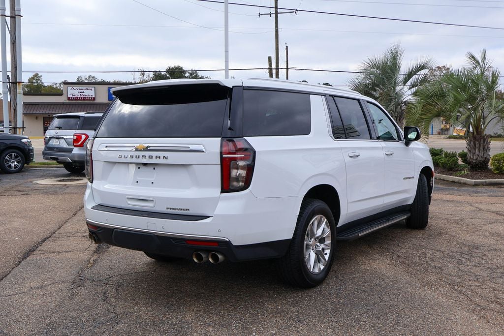 2023 Chevrolet Suburban Premier