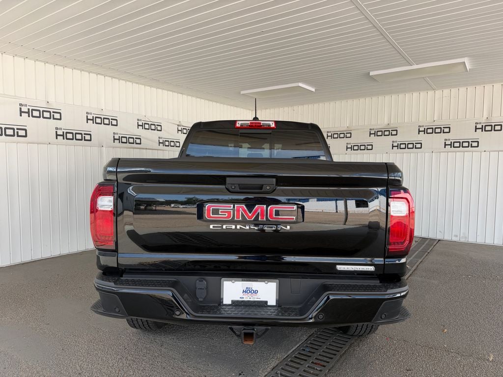 2025 GMC Canyon Elevation