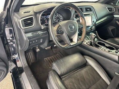 2021 Nissan Maxima SR