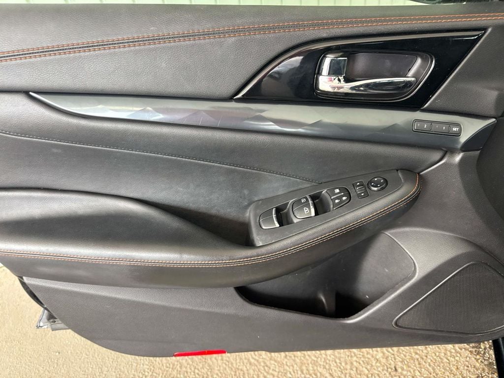 2021 Nissan Maxima SR