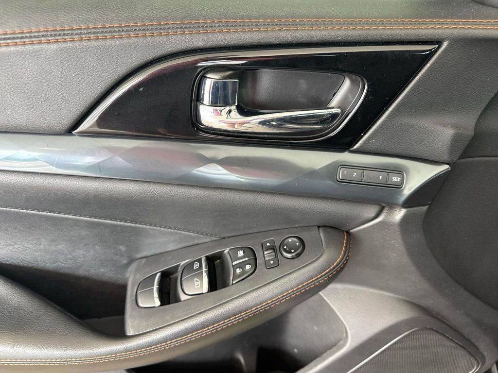 2021 Nissan Maxima SR
