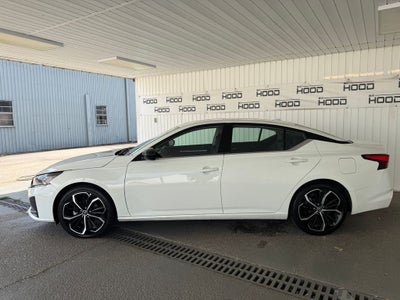 2025 Nissan Altima 2.5 SR