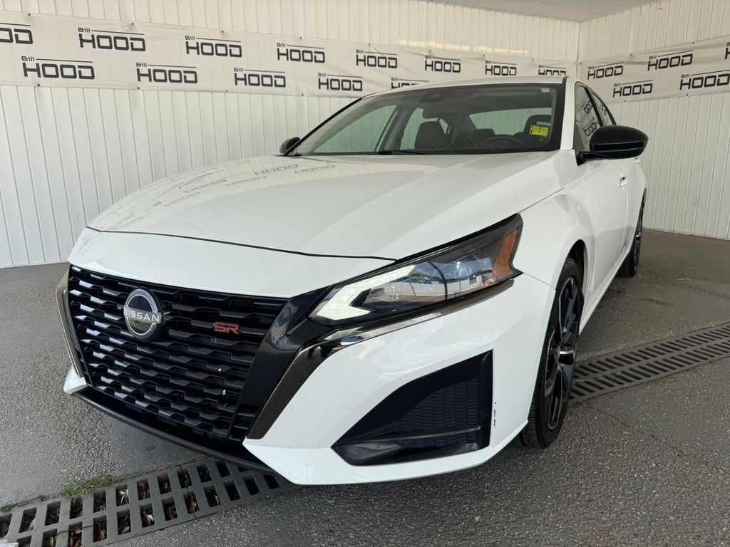 2025 Nissan Altima 2.5 SR