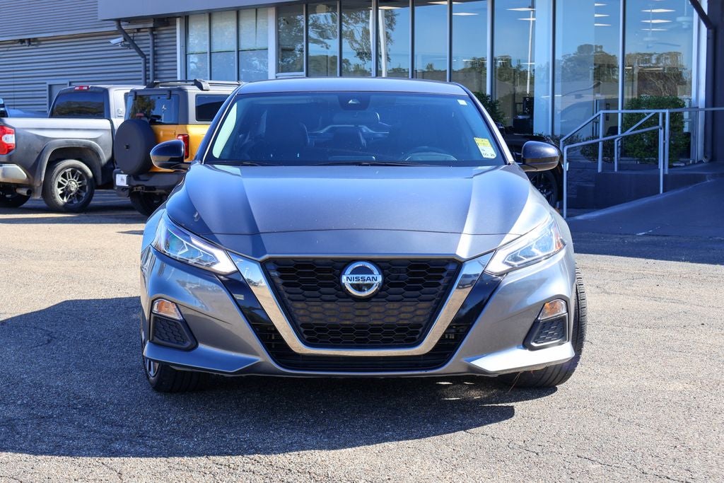 2022 Nissan Altima 2.5 SR