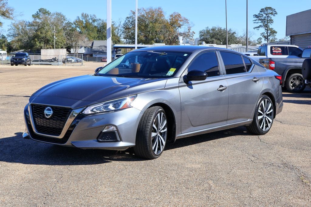 2022 Nissan Altima 2.5 SR
