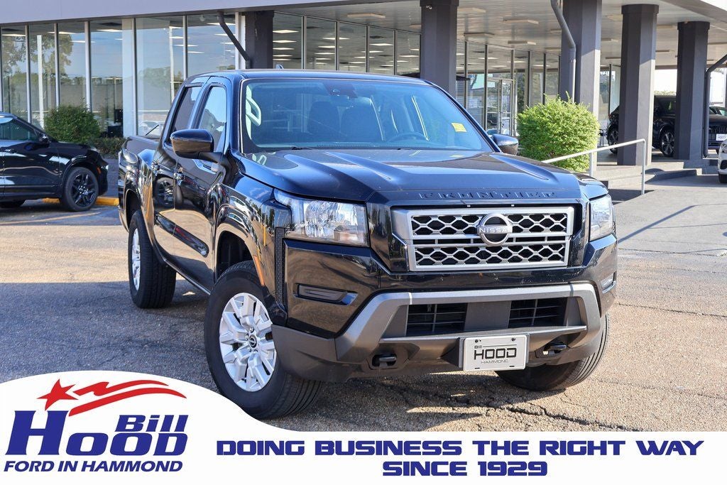 2023 Nissan Frontier SV