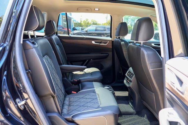 2024 Volkswagen Atlas 2.0T SEL Premium R-Line