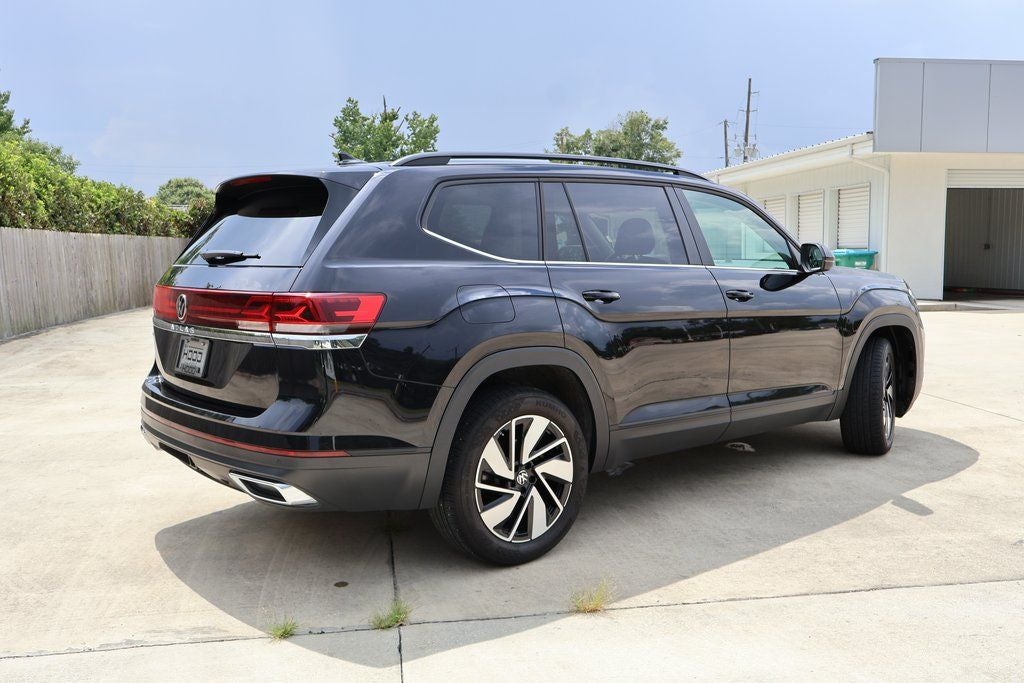 2024 Volkswagen Atlas 2.0T SE w/Technology