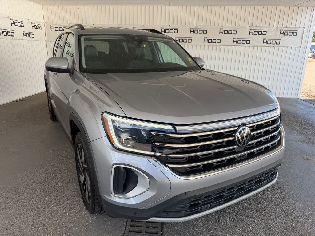 2024 Volkswagen Atlas 2.0T SE W/Technology