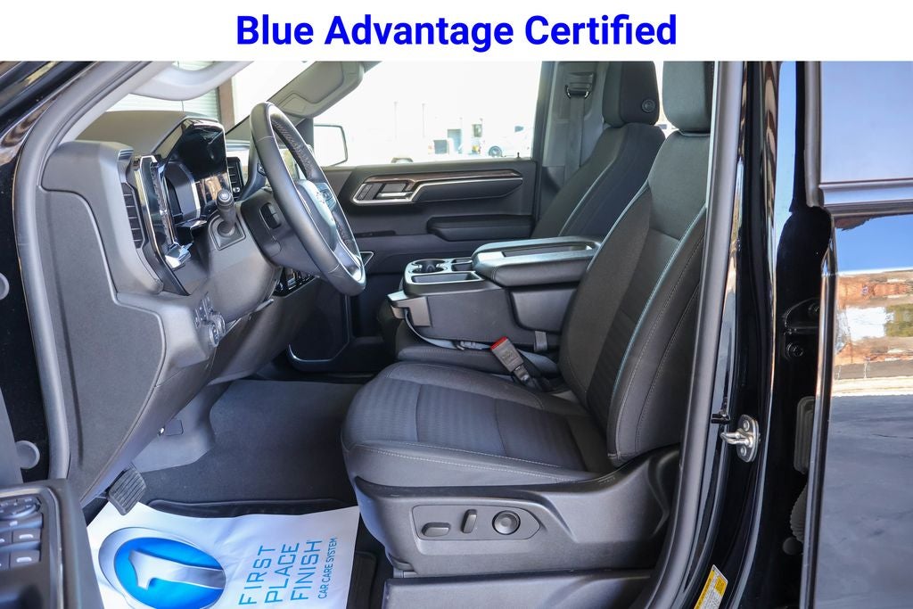 2025 Chevrolet Silverado 1500 LT LT1