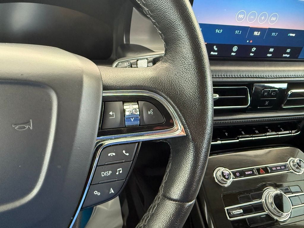 2022 Lincoln Nautilus Standard