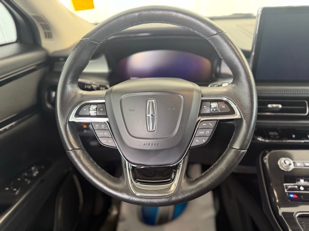 2022 Lincoln Nautilus Standard