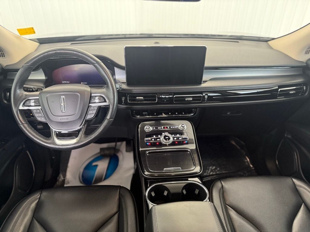 2022 Lincoln Nautilus Standard
