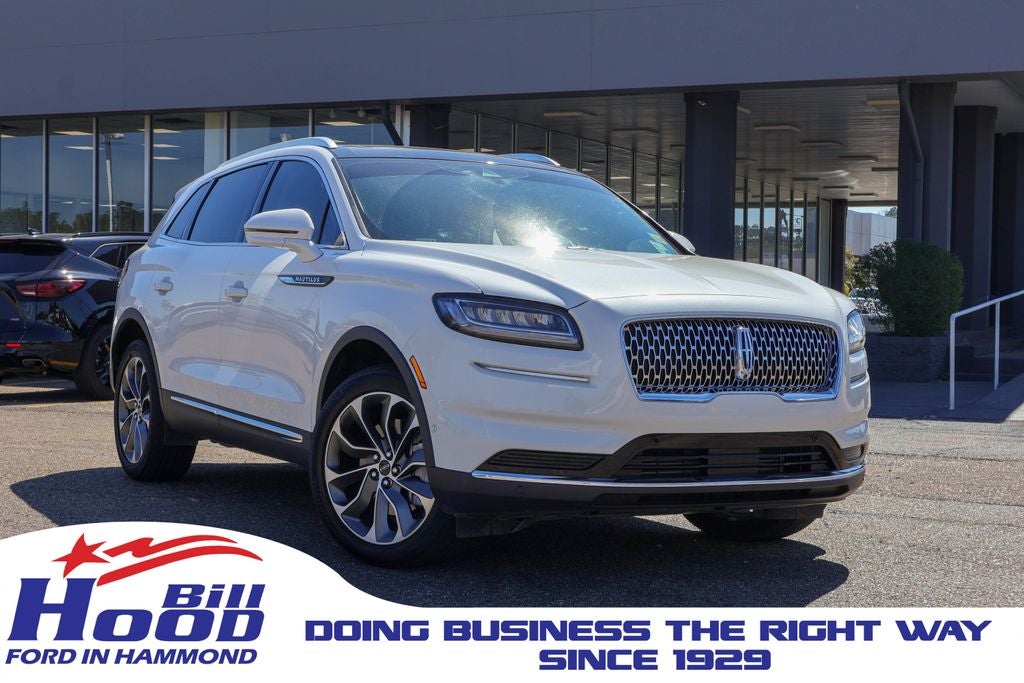 2022 Lincoln Nautilus Reserve