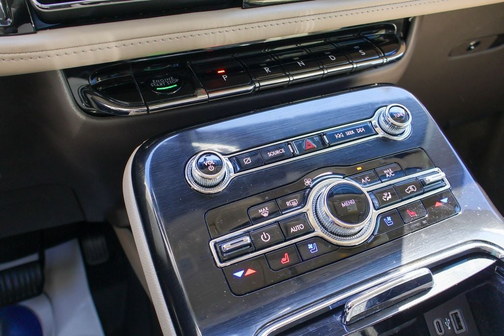 2022 Lincoln Nautilus Reserve