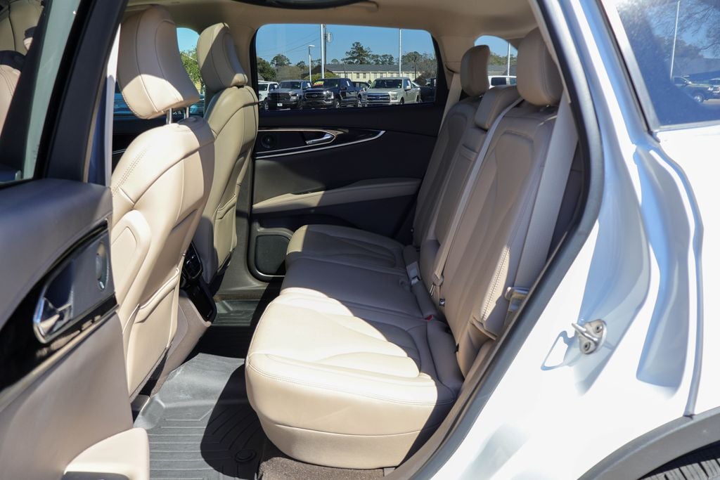 2022 Lincoln Nautilus Reserve