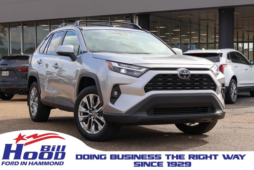 2023 Toyota RAV4 XLE Premium