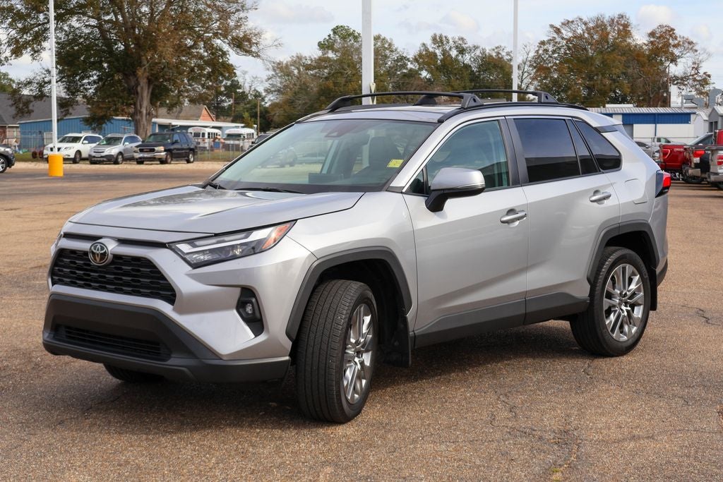 2023 Toyota RAV4 XLE Premium